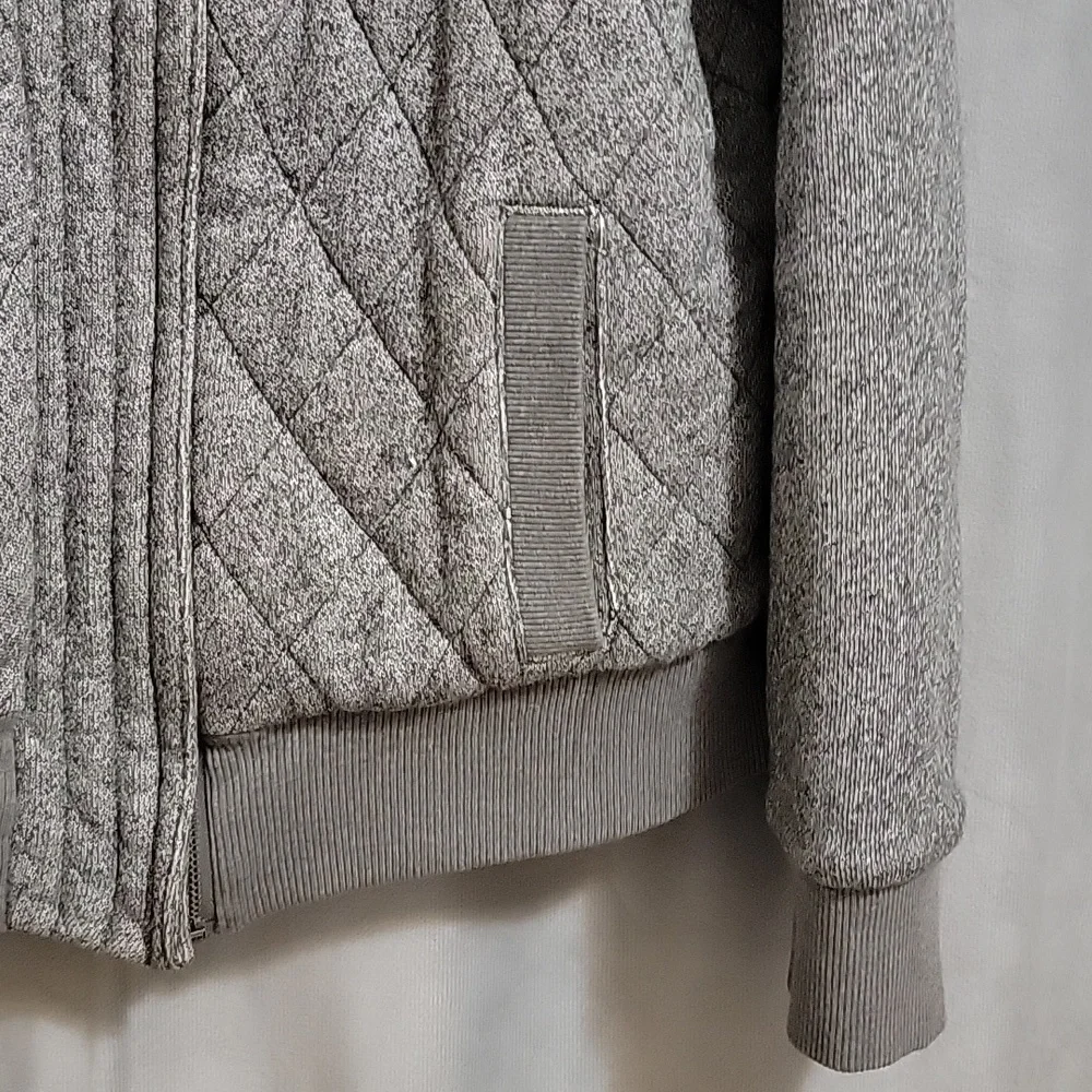 GAP Quilted Bomber Jacket, Zip, with Pockets, Color Grey, Size L